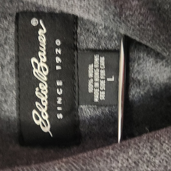 Mens Eddie Bauer wool shirt - Picture 2 of 3